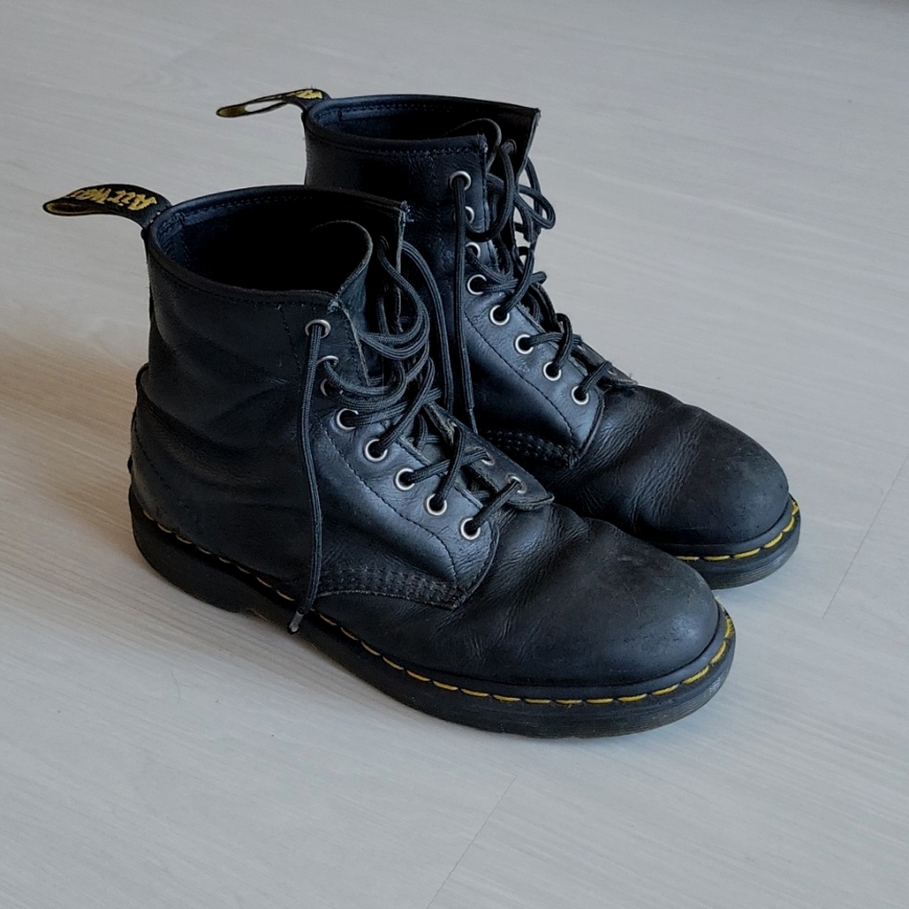 Doc Martens Boots